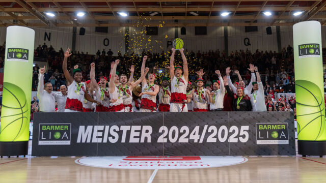 Die BAYER GIANTS Leverkusen sind Meister der BARMER 2. Basketball Bundesliga ProB. Foto: Heuser