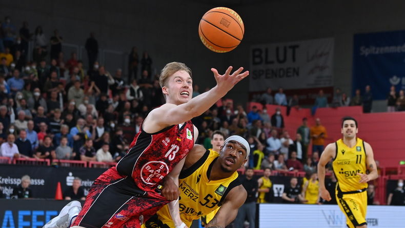 Lennard Winter erzielte gegen Tübingen zehn Punkte / Foto: Pressefoto Ulmer