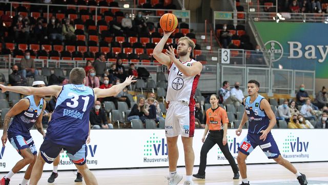 Mit 15 Punkten war Melvin Jostmann einer der beiden Topscorer der Begegnung / Foto: Michael Fleschenberg
