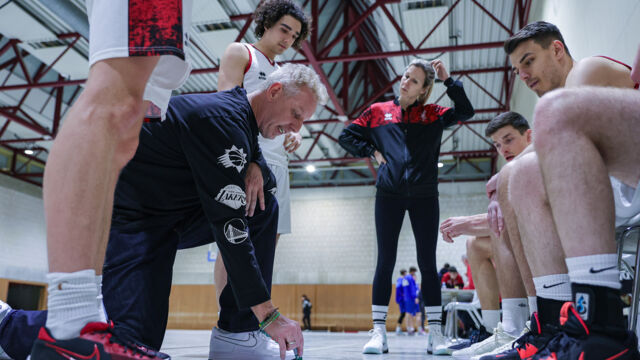 Erfolgreiche Vertretung: Karsten Schul gewann mit der H2 gegen Salzkotten / Foto: Frank Fankhauser