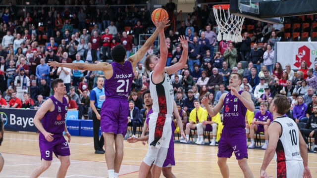 Kam auf 11 Zähler in Gießen: Sören-Eyke Urbansky / Foto: Frank Fankhauser