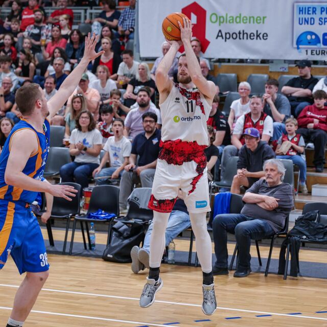 Moritz Hübner und seine Kollegen konnten Speyer in heimischer Halle bezwingen / Foto: Frank Fankhauser