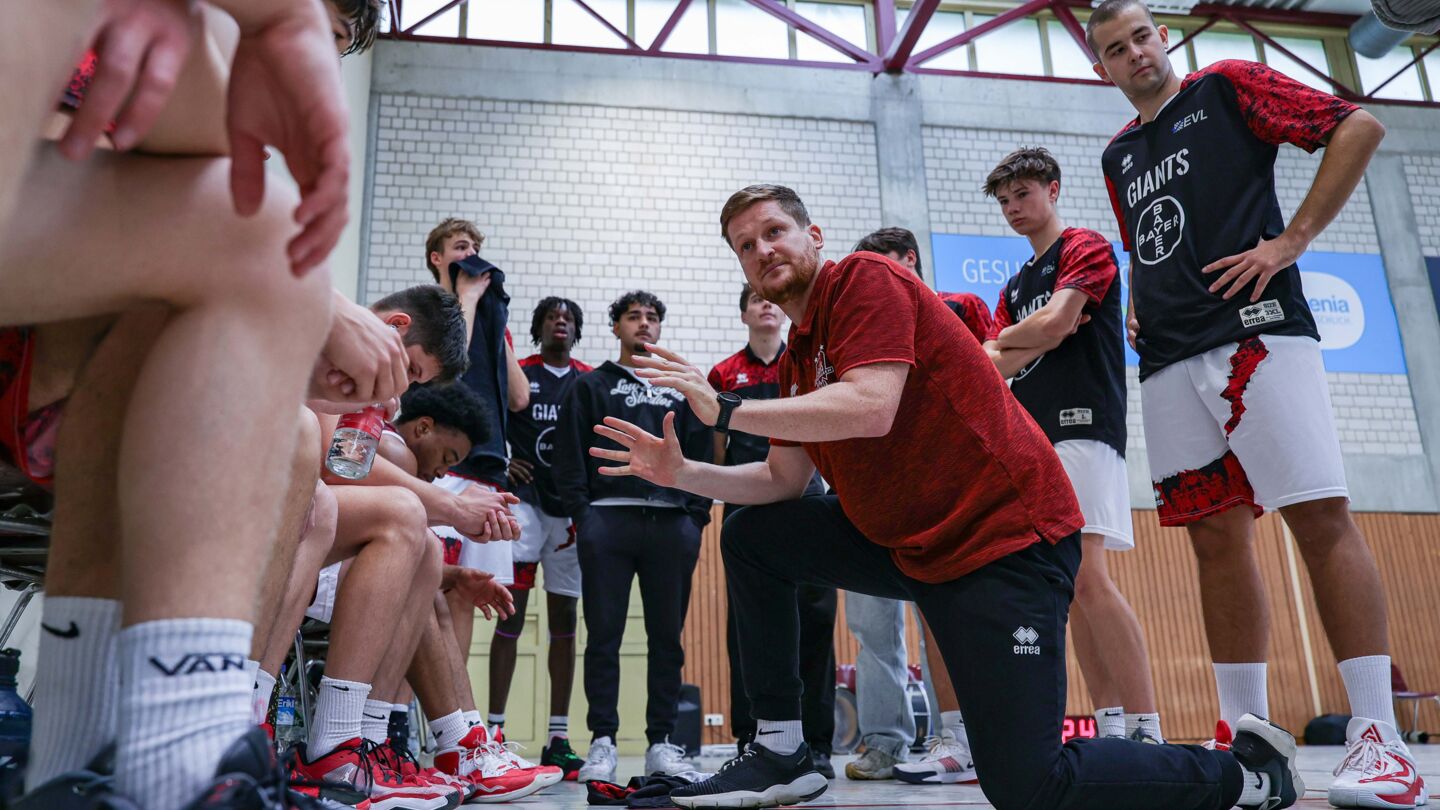 Kein Sieg für Coach Stachula und seine NBBL / Foto: Frank Fankhauser (FF)