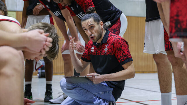 Voller Fokus auf die kommende Aufgabe: Gabriel Strack und seine Jungs konnten in Recklinghausen gewinnen / Foto: Frank Fankhauser (@effefffoto)