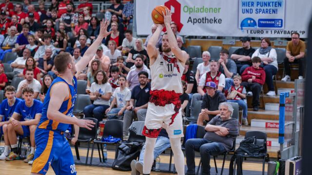 Moritz Hübner und seine Kollegen konnten Speyer in heimischer Halle bezwingen / Foto: Frank Fankhauser