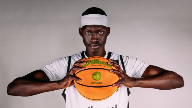 Neu am Rhein ist Lok Wur / Foto: Nils Althoff