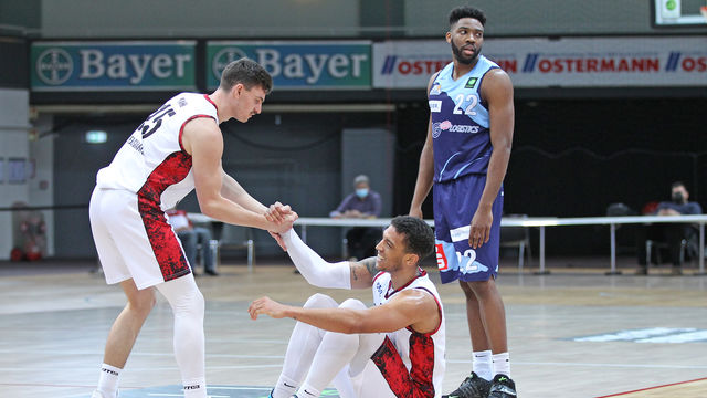Luca Kahl und Ferenc Gille stehen vor einer schwierigen Aufgabe in Bremerhaven / Foto: Michael Fleschenberg