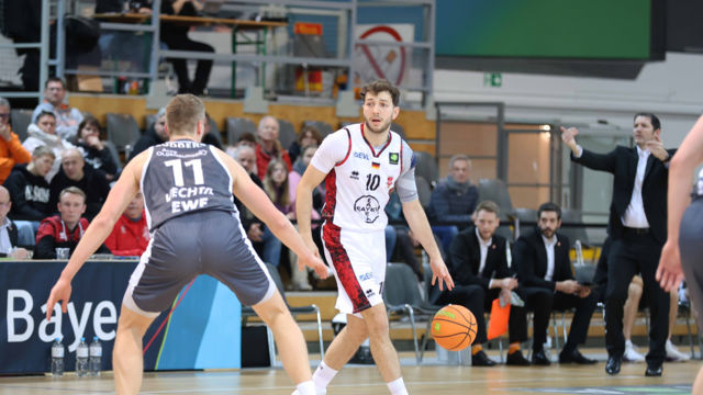 Haris Hujic ist bereit: Die Artland Dragons Quakenbrück kommen / Foto: Michael Fleschenberg
