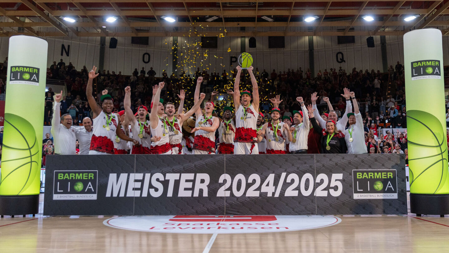 Die BAYER GIANTS Leverkusen sind Meister der BARMER 2. Basketball Bundesliga ProB. Foto: Heuser