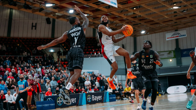 Gehörte zu den besten GIANTS gegen Tübingen: Kobe Langley / Foto: Nils Althoff