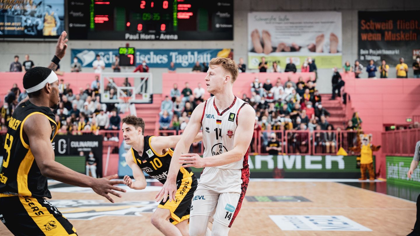 Neun Punkte markierte in Spiel 2 GIANTS-Forward Luis Figge / Foto: Nils Althoff