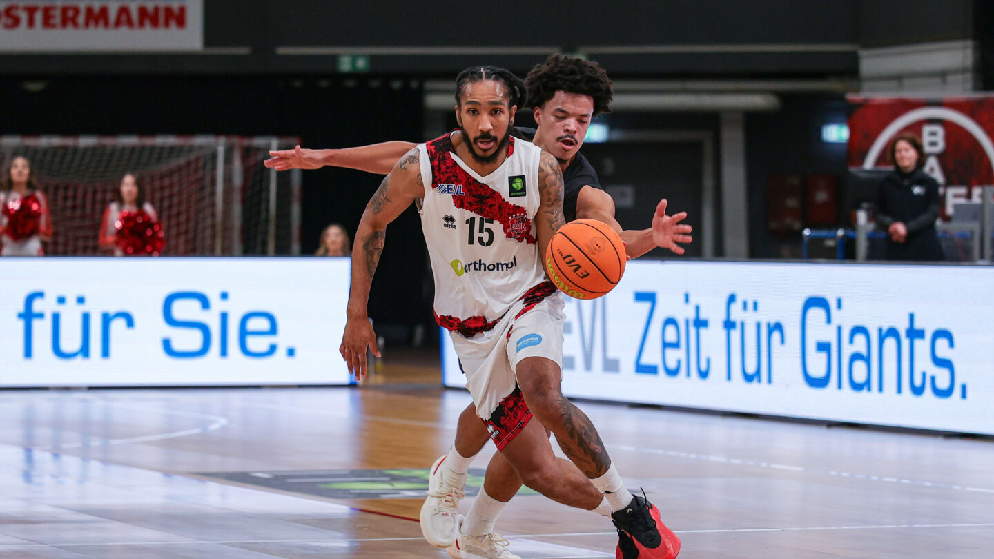 13,8 Punkte, 6,9 Rebounds und 6,5 Assists pro Spiel - Donte Nicholas liefert in 24/25 mächtig ab / Foto: Frank Fankhauser