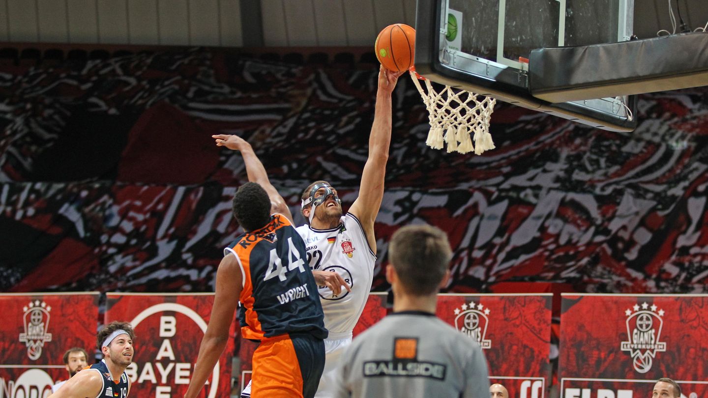 Dennis Heinzmann bleibt auch in der kommenden Saison ein GIANT. Foto: Fleschenberg