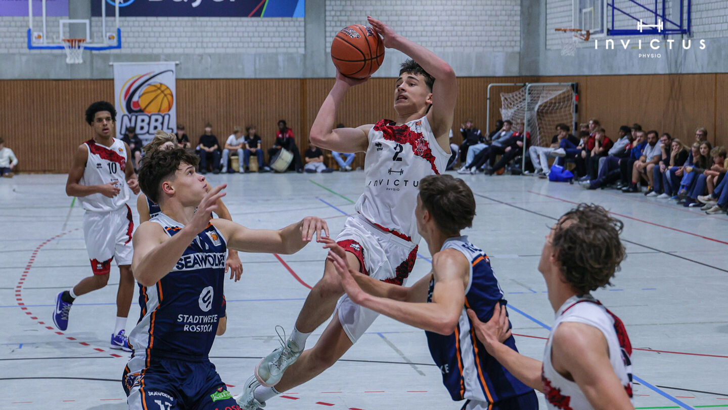 Das NBBL-Team bot ALBA einen spannenden Fight. Foto: Fankhauser