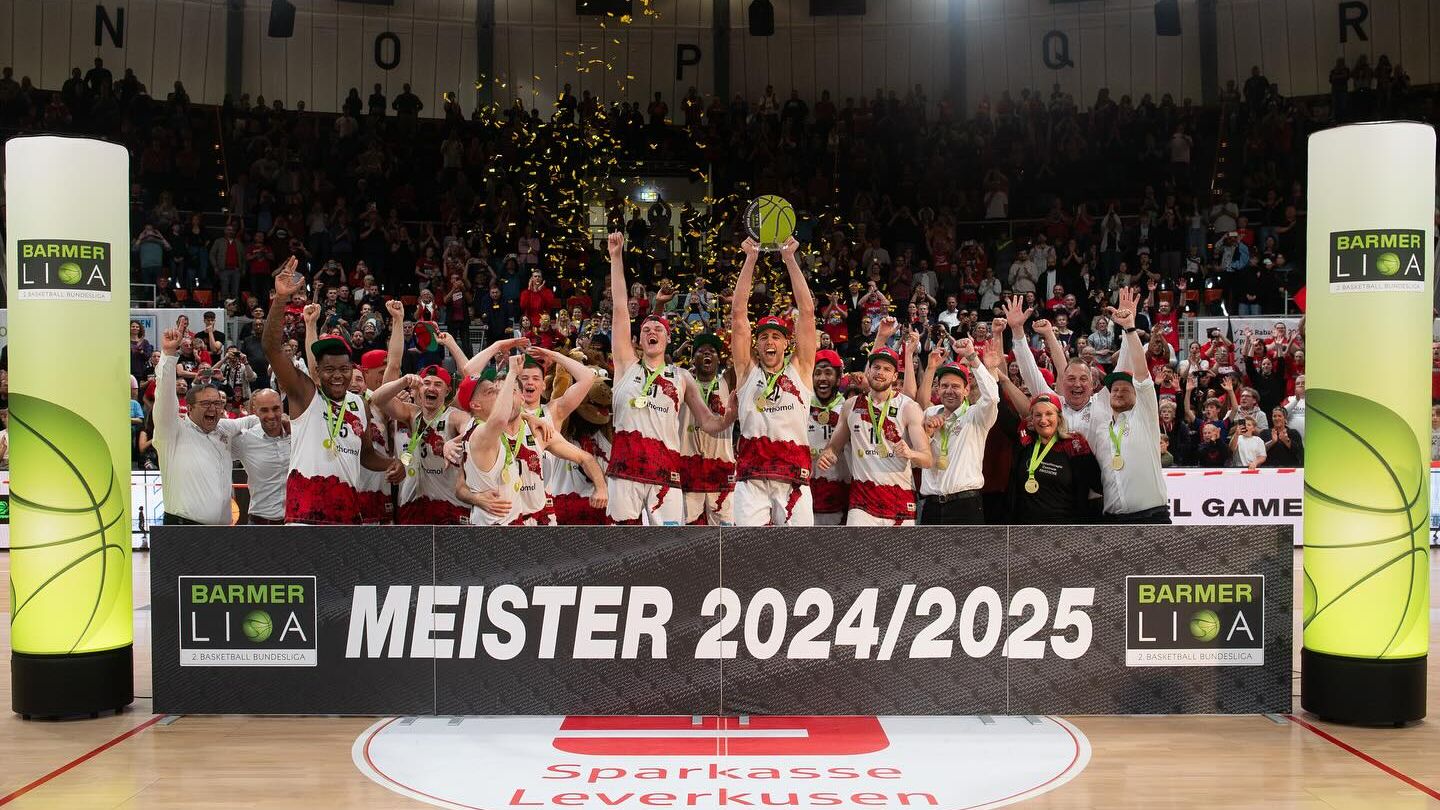 Die BAYER GIANTS Leverkusen sind Meister der BARMER 2. Basketball Bundesliga ProB