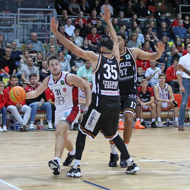 Erzielte 23 Punkte und war bester Scorer seiner Farben: Spencer Reaves (Foto: Michael Fleschenberg)