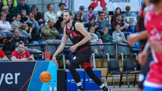 Feiert BAYER den 11. Sieg in Folge: Moritz Hübner & Co. empfangen Stahnsdorf / Foto: Frank Fankhauser