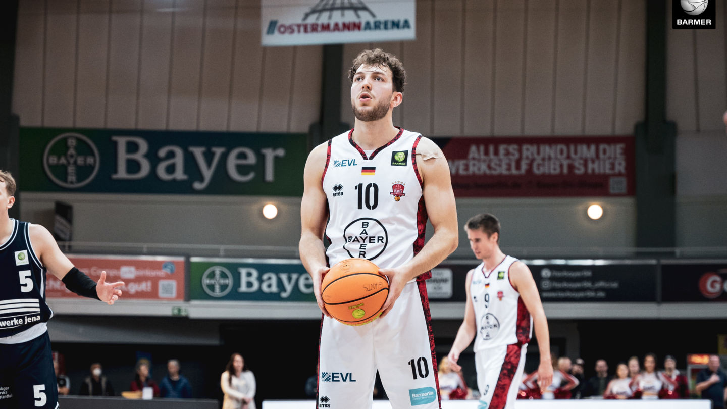 Konzentration: Für Haris Hujic und seine Mannschaftskameraden liegt die Kraft in der Ruhe / Foto: Nils Althoff