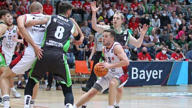 Spencer Reaves und seine Kollegen wollen in Trier gewinnen / Foto: Michael Fleschenberg