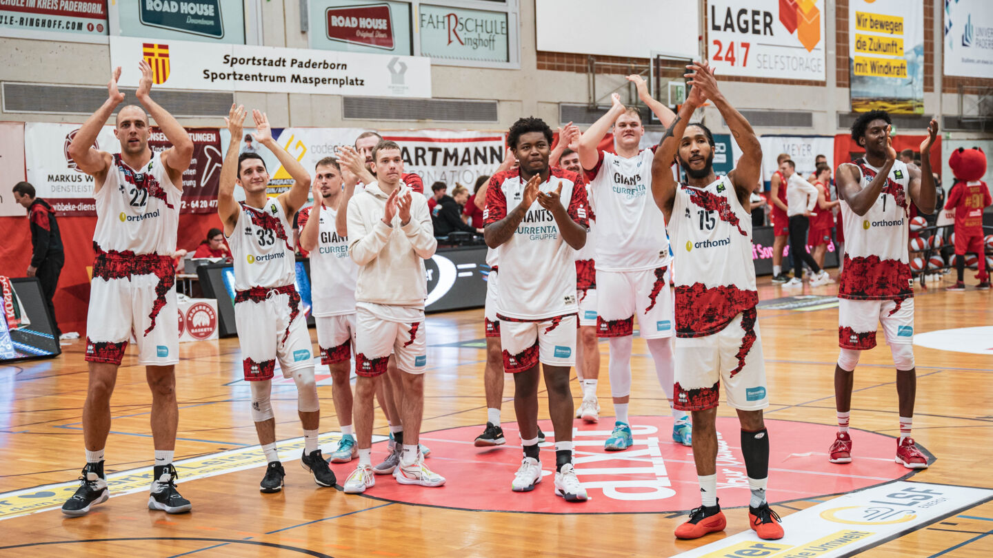 Einen Grund zum feiern hatten die Leverkusener in Paderborn / Foto: Nils Alhoff (NA)
