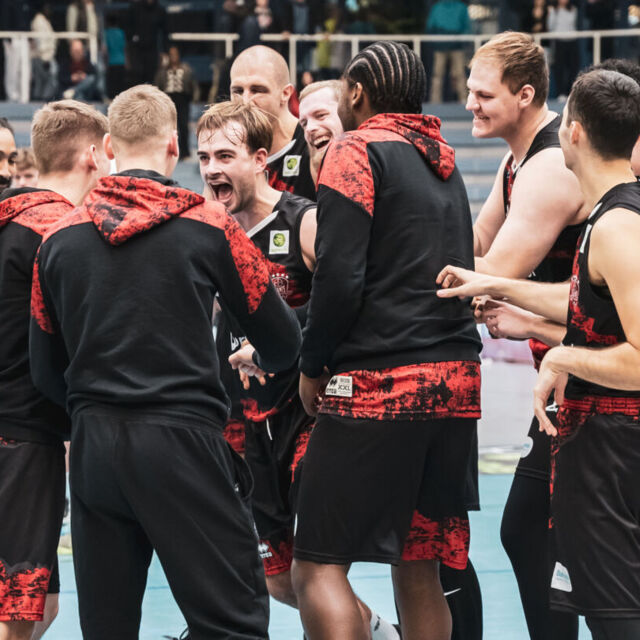 Die BAYER GIANTS können den nächsten Sieg bejubeln. Foto: Althoff