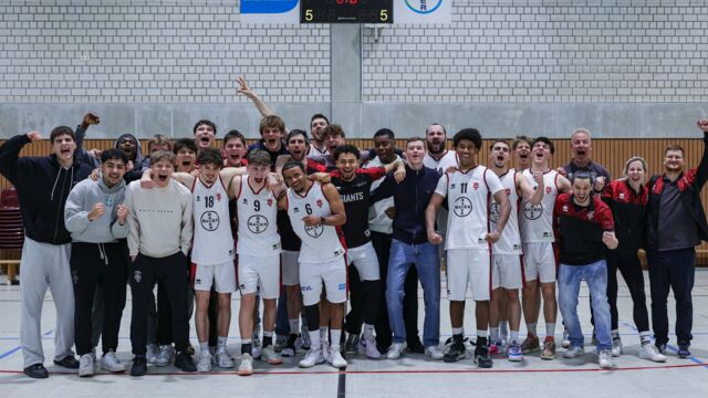 Die Herren ll spielt 2025/26 weiterhin in der 1. Regionalliga West / Foto: Frank Fankhauser