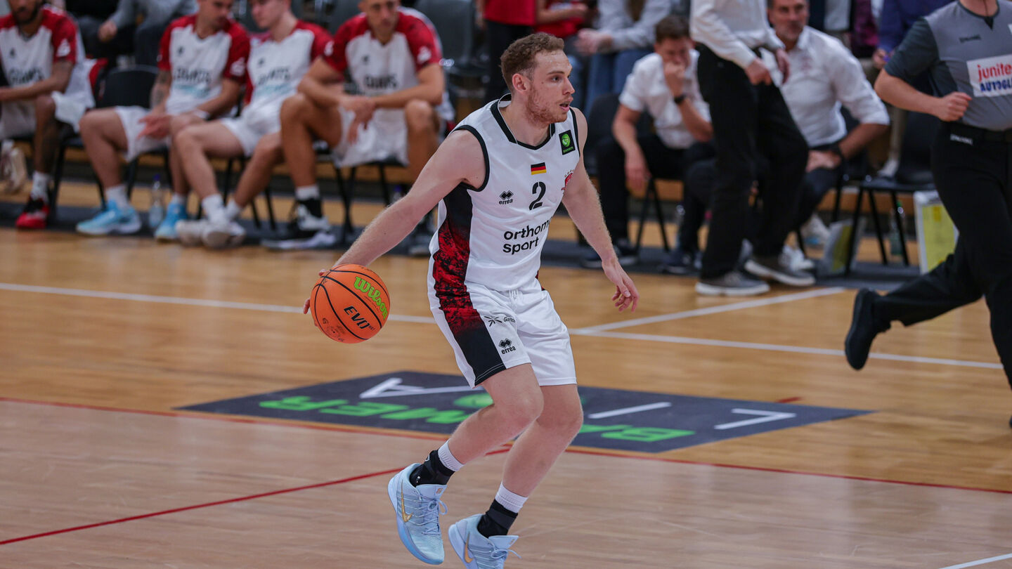 Die "Riesen vom Rhein" um Viktor Ziring wollen Münster bezwingen / Foto: Frank Fankhauser