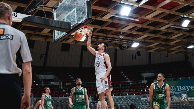 Dejan Kovacevic war mit 20 Punkten Topscorer gegen die EPG Baskets aus Koblenz / Foto: Nils Althoff