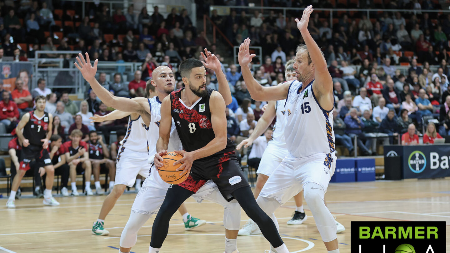Marko Boksic und die BAYER GIANTS haben sich gegen die Seawolves Academy erfolgreich durchgesetzt / Foto: Michael Fleschenberg