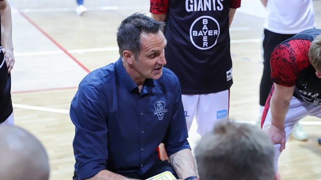 Bleibt Headcoach der BAYER GIANTS Leverkusen in der ProA: Hansi Gnad (Foto: Frank Fankhauser)
