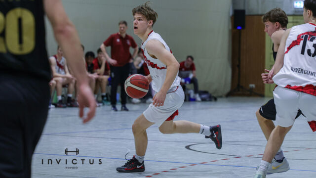 Zumindest den direkten Vergleich konnte sich das NBBL-Team gegen Berlin sichern. Foto: Fankhauser