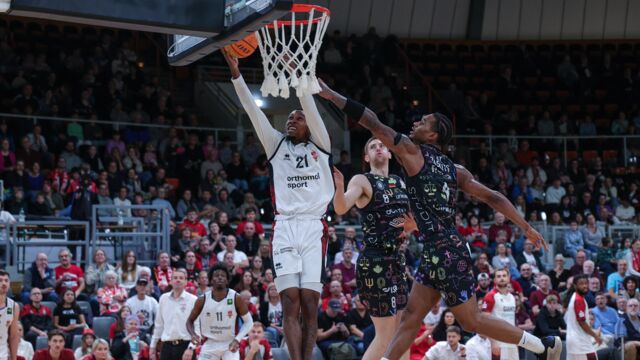 John Williams Jr. war von den Baskets nur schwer zu halten / Foto: Frank Fankhauser