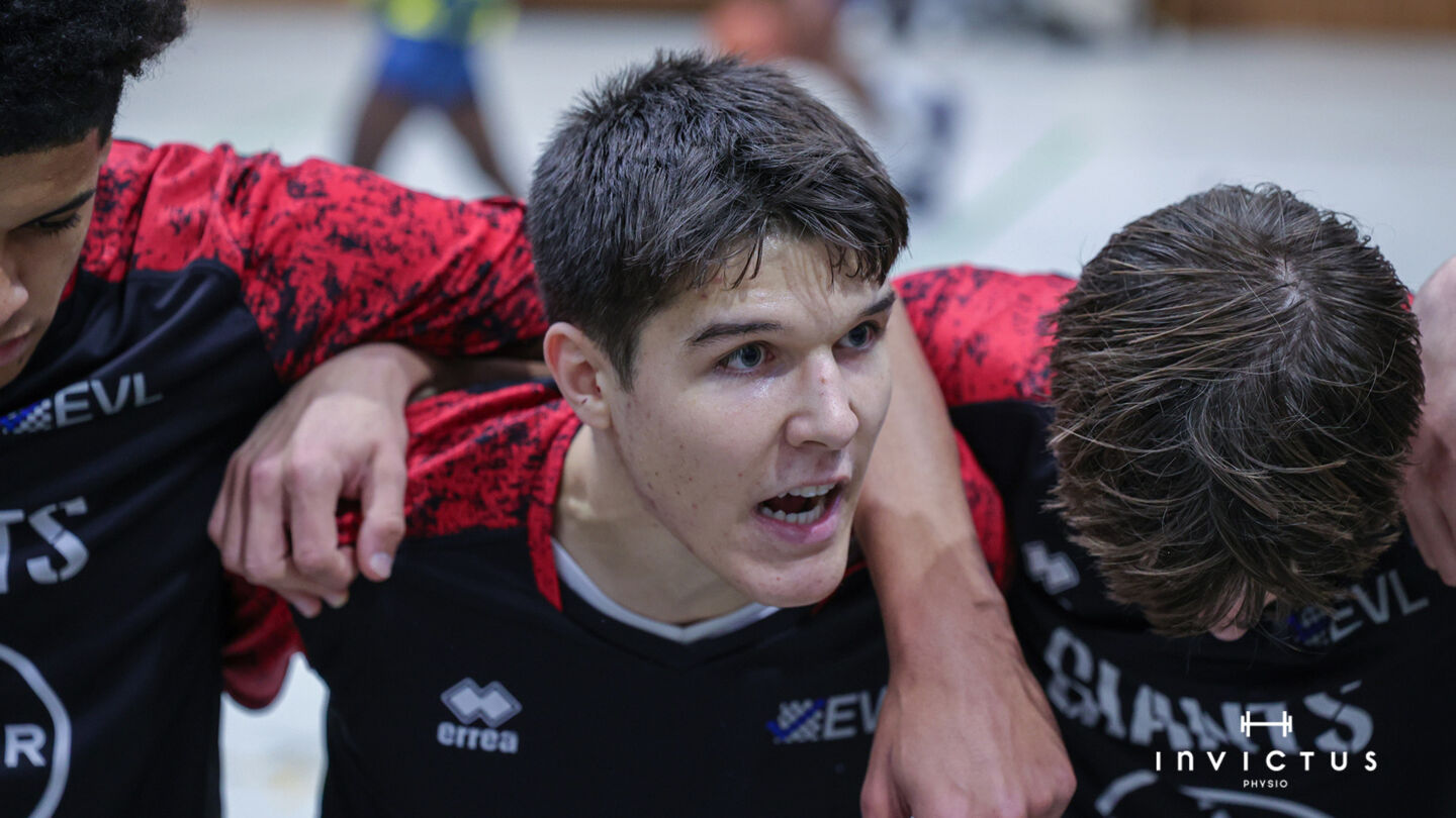 Alles Einschwören half nichts: Die GIANTS-NBBL ist aus der A-Gruppe abgestiegen. Foto: Fankhauser